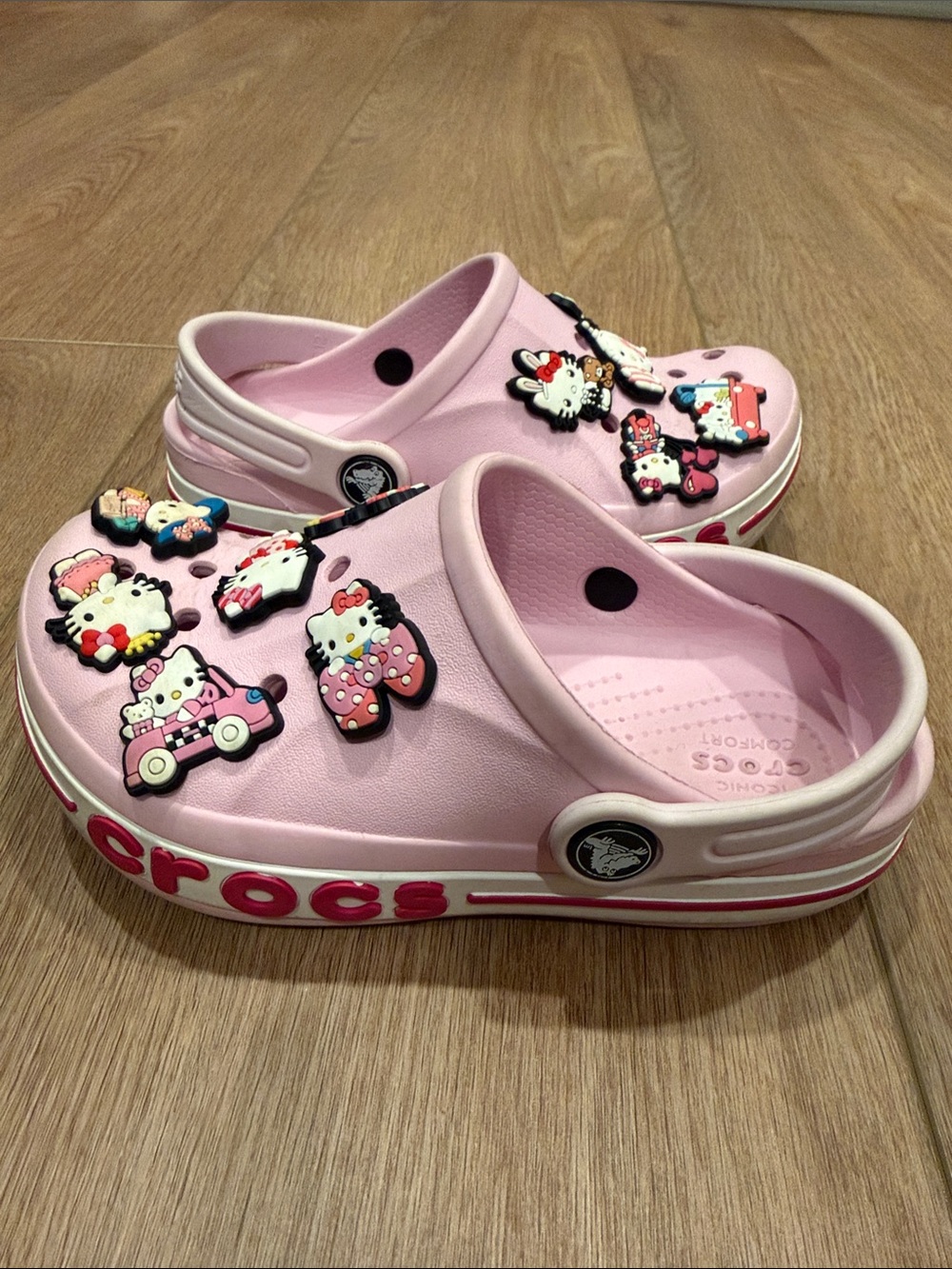 CROCS Kids Pink Classic Clog with Hello Kitty Charms